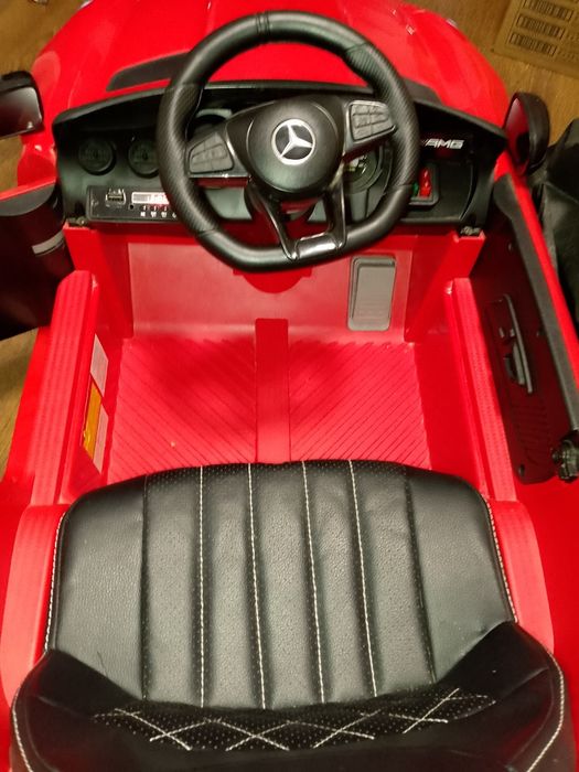 Mașinuță electrica copii nouă folosita doar pentru poze la botez!