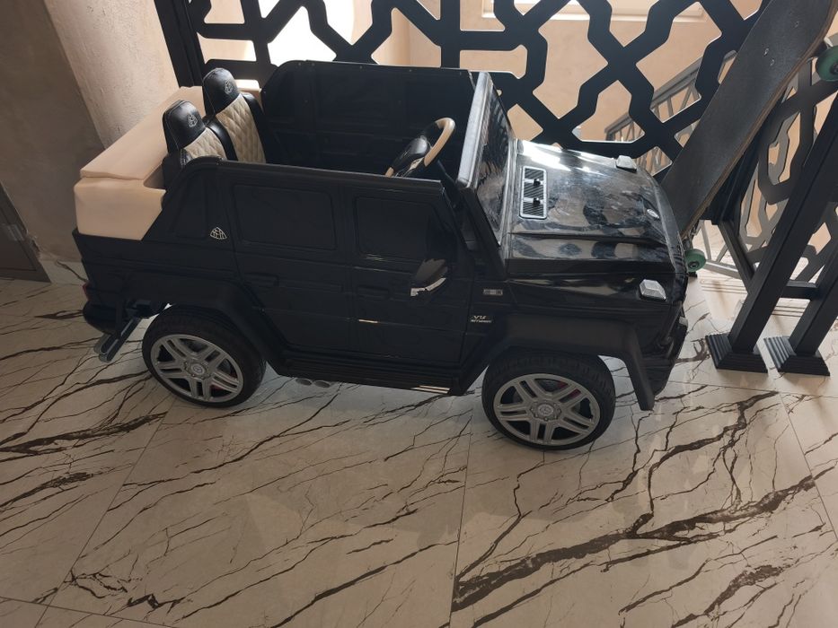 Акумулаторна  кола  Mercedes Maybach G650