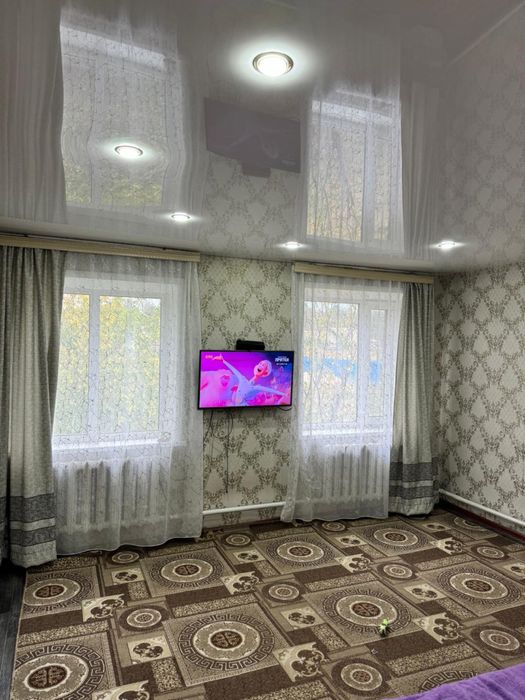 Продам пол дома в районе лыжной базы