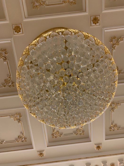 Люстры хрустальные