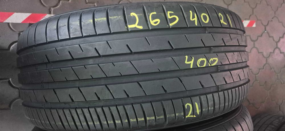 anvelope Momo 265/40/21