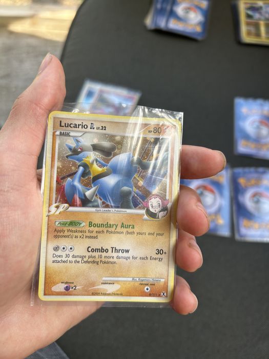 Pokemon карти оригинални