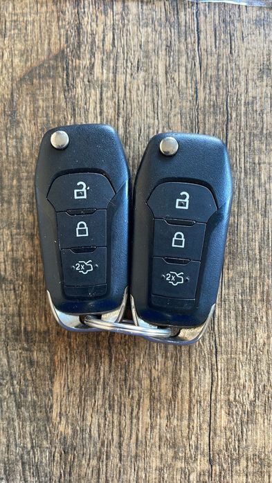 Cheie Ford Fiesta tip briceag/ keyless entry