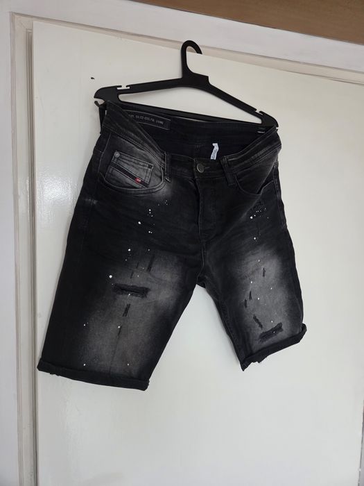 Дънки Dsquared и Diesel