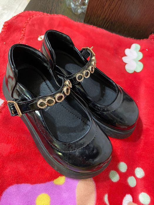 Детская обувь  для девочек