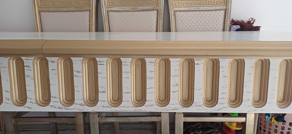 Стол для зала 2 штуки