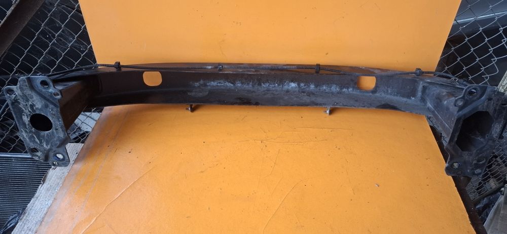 Предна греда усилвател броня VW Phaeton 3D OEM предна броня 3D0807105AM 3D0807105AJ