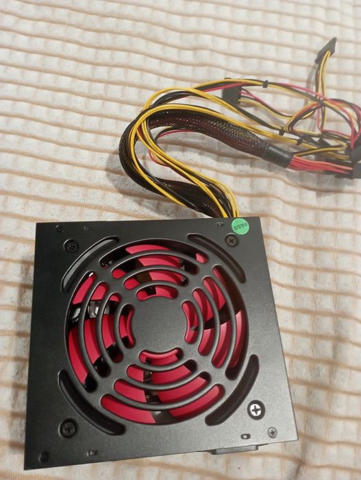 продаю НОВЫЙ БП 400вт