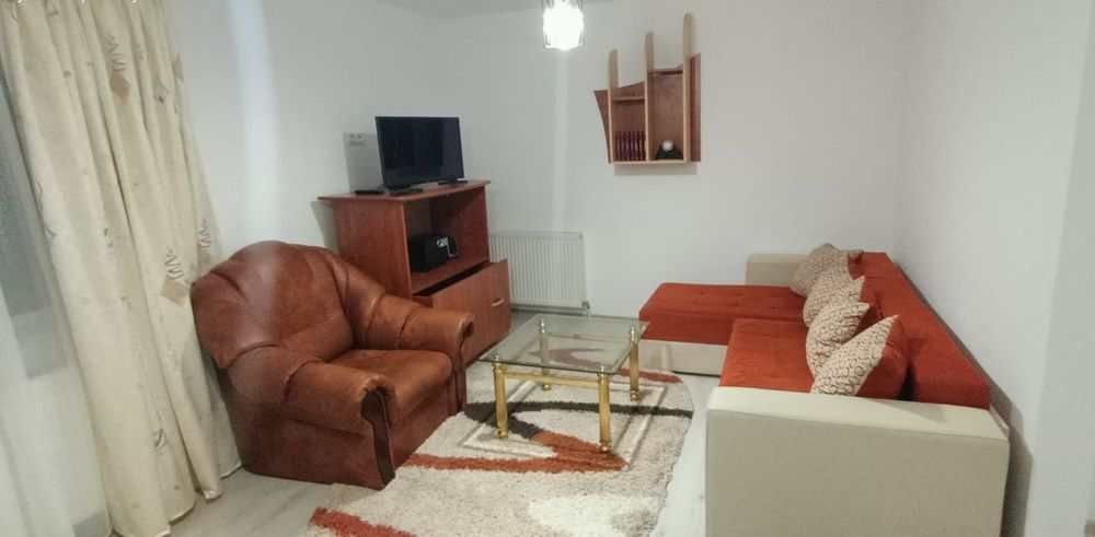 Închiriez Apartament 2 camere