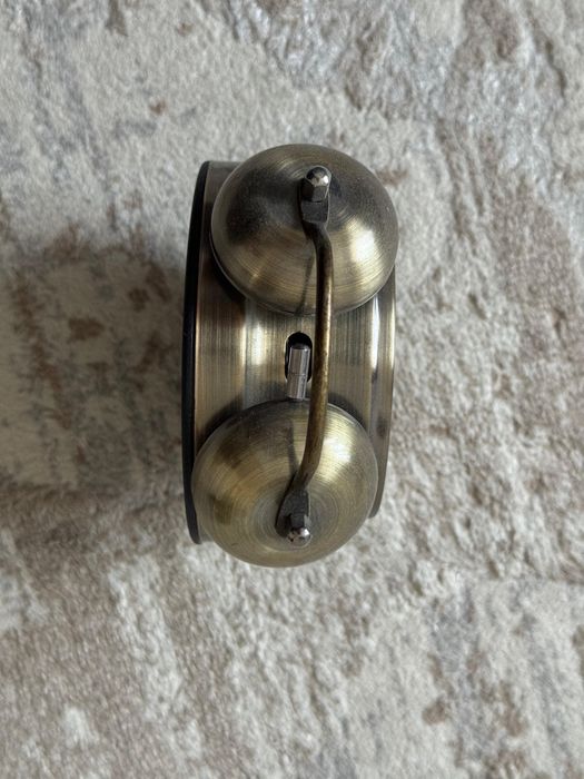 Ретро-современные часы