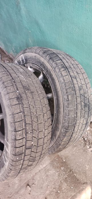 Продам шины зимние