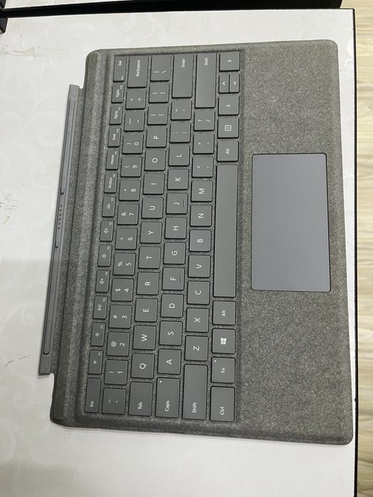 Клавиатуры для Surface Pro 3-4-5-6-7+  Type Covers