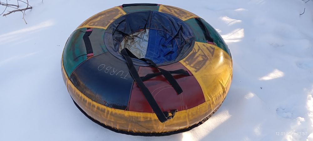 Тюбинг, ватрушка, надувные санки.