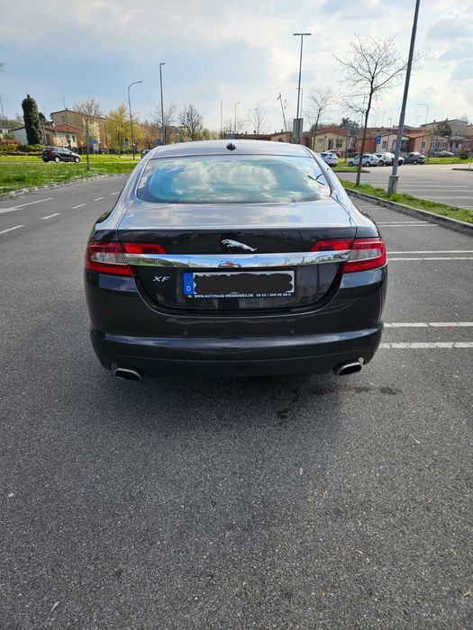 Vand Jaguar xf 3.0D