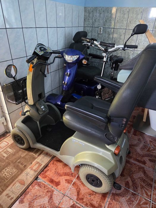 Cărucioare electrice  în stare de funcționare