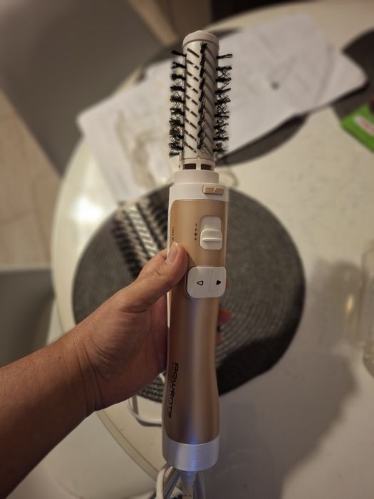 Perie rotativa Rowenta, 1000 W, 2 perii ionizate cu invelis ceramic, 2 Viteze, Alb/Roz