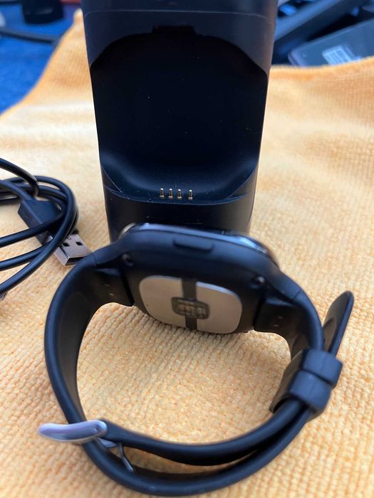 Asus vivo watch hc-a04a