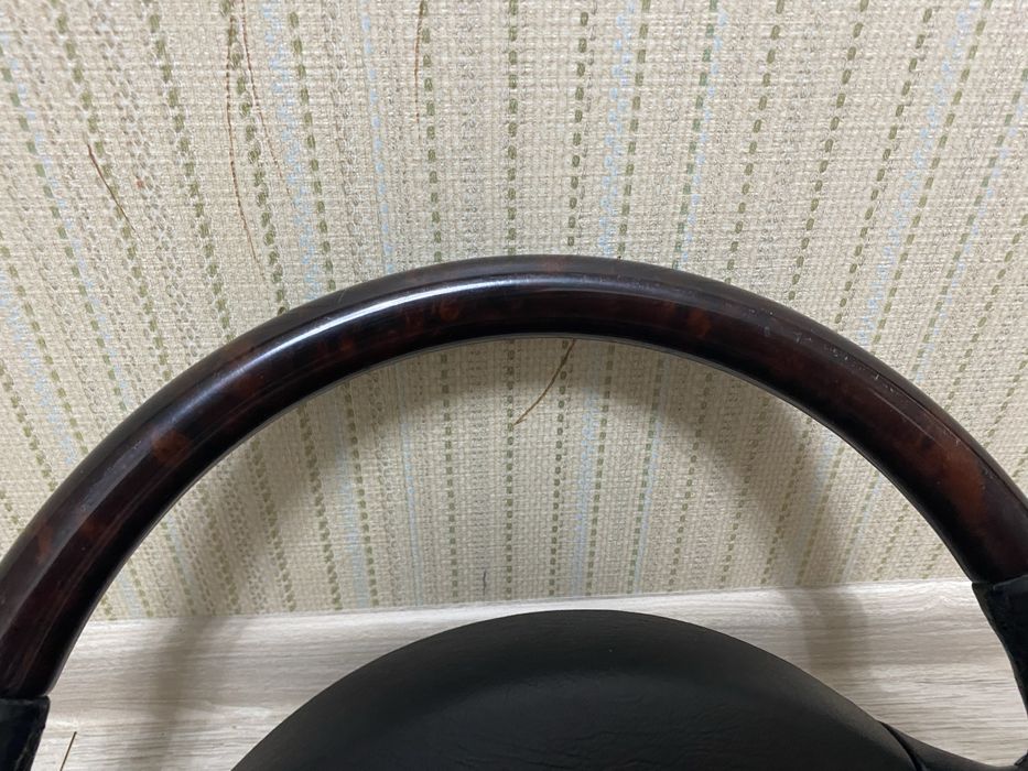 Руль nissan primera