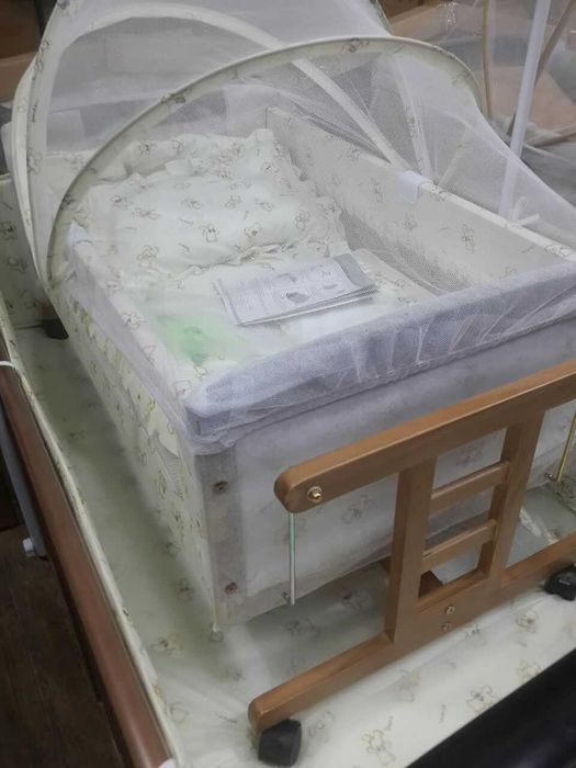 детская кроватка и люлька в комплекте из натурального дерева-бамбука