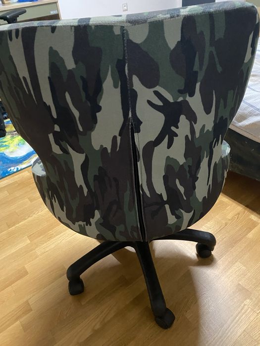 Детски стол за бюро