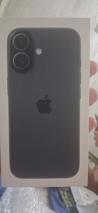 Айфон 17, запечатанный