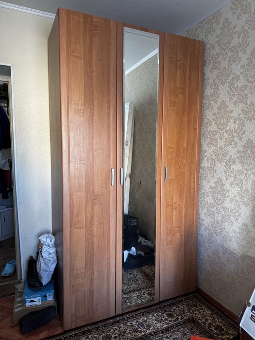 Шкаф для спальной