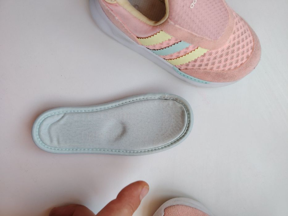 Детски маратонки Adidas 22 номер