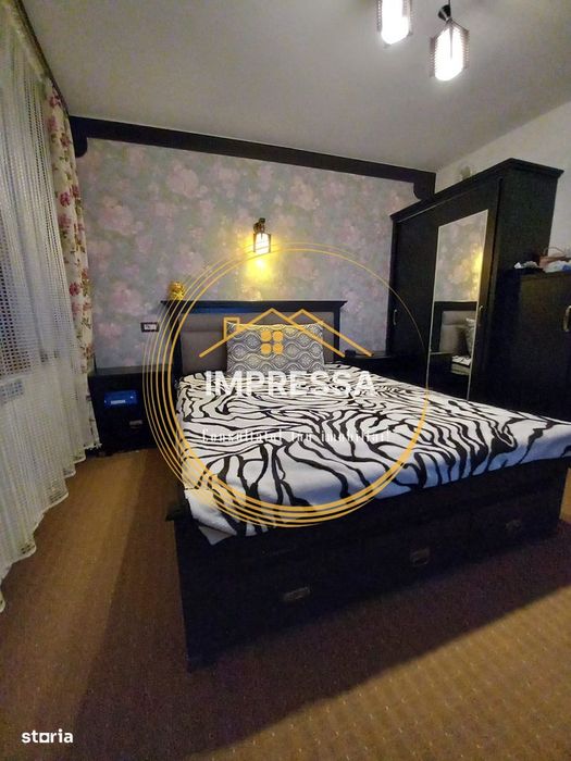 Se vinde apartament 3 camere etaj 3 zona 0 Suceava 122.000euro neg