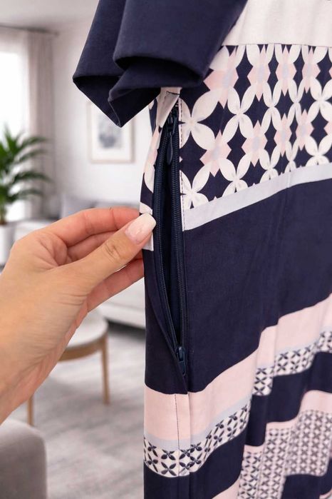 синя дамска рокля права средна дъжина офис модел луксозна h&m райе рае