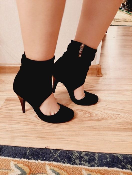 Обувь 35-36 размер