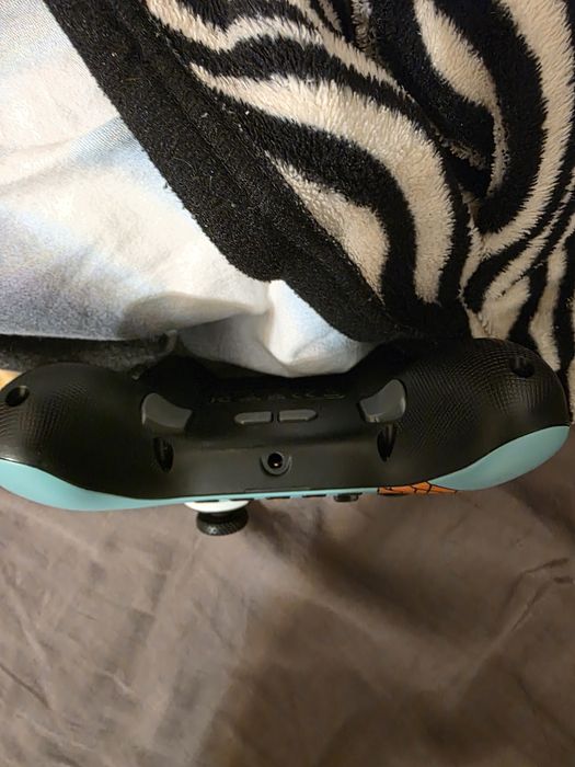 Vând controller Nintendo Switch 2 Power A