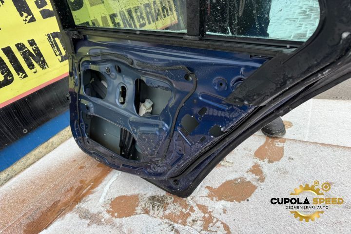 Portiera / usa dreapta spate  culoare MEDITERRANEAN BLUE C10 BMW Seri