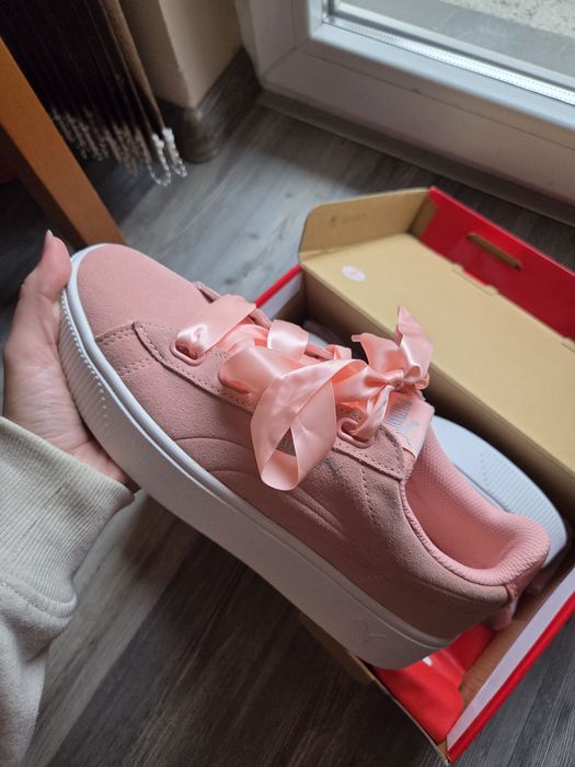 Чисто нови обувки Puma(с етикет), номер 40.