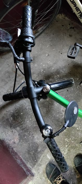 Vand bicicleta Pegasus si bicicleta BTWIN