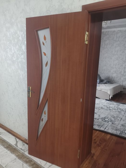 Есік сатылады. Бөлмеаралық есіктер