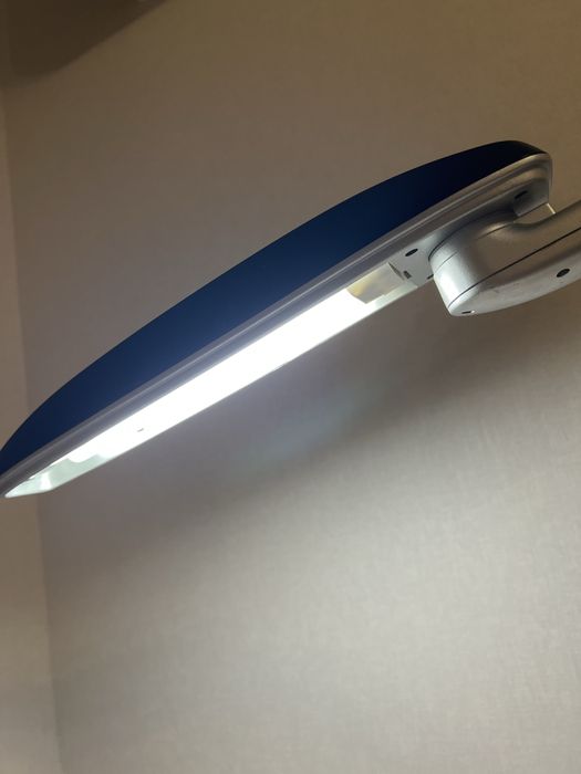 Светильник настольный