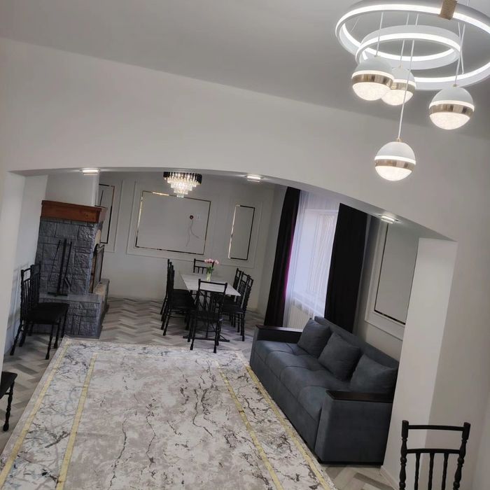 Коттедж посуточно, Дом с бассеном