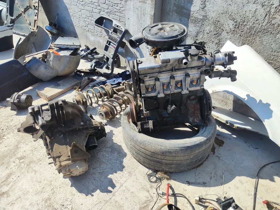 Продам запчасти 2114