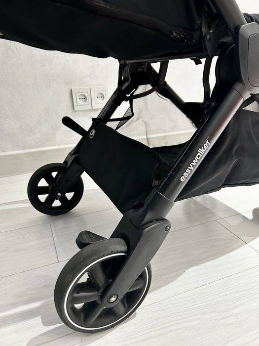 Коляска Easywalker Jackey