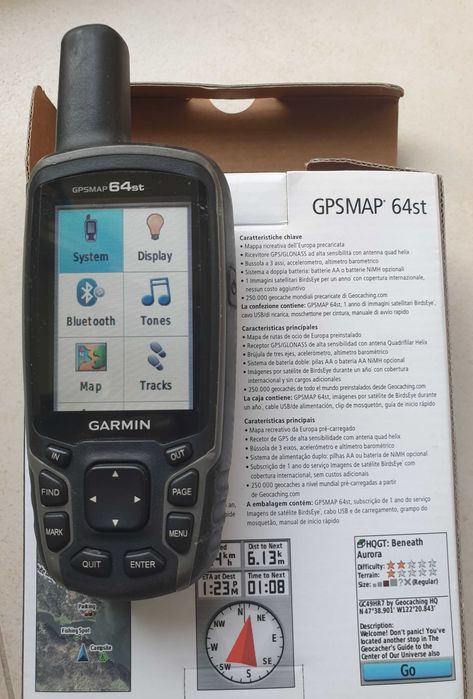 Туристическа навигация GARMIN 64st - пълен комплект