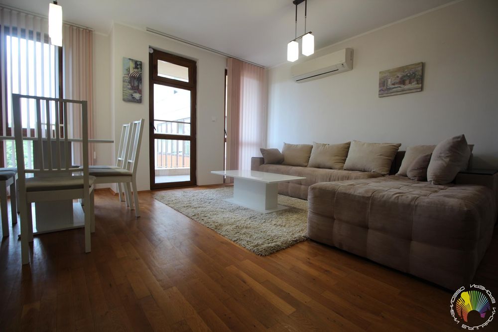 Дава се под наем Двустаен апартамент в Бургас, Славейков - 76 кв.м за 408 € - Снимка #3