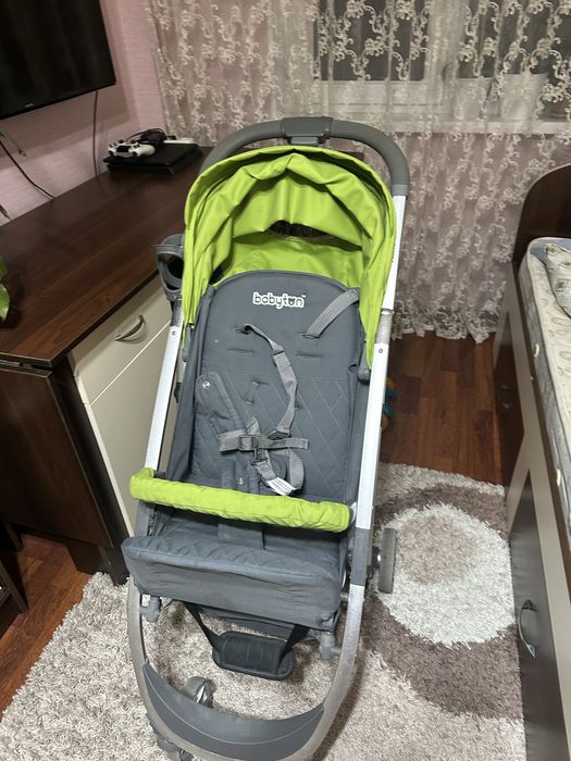 Детская коляска б/у