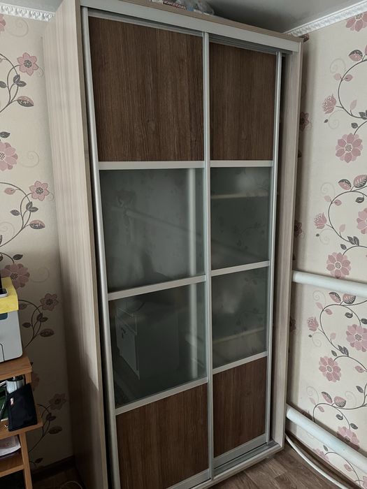 Продам кровать и шкаф