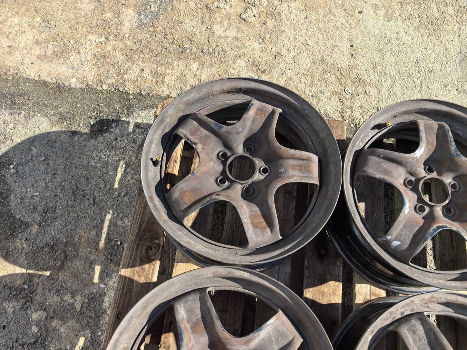 16 цола 5 х 108 мм Форд / Волво - 6,5 Инча / ЕТ 47,5 - МОЖЕ на бройка