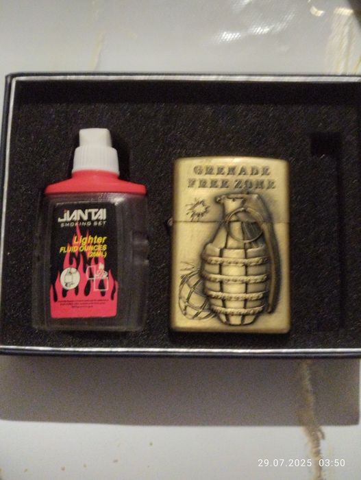 Продам зажигалку Ziррo