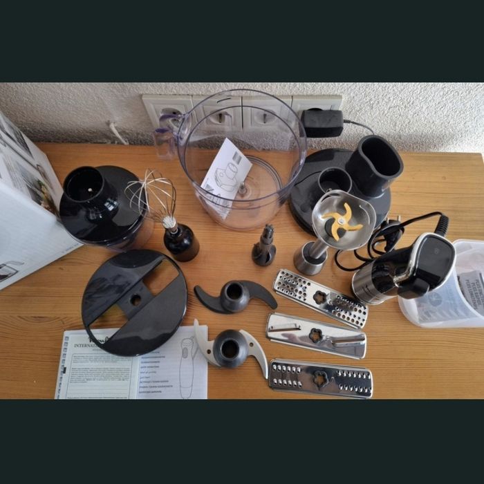 Moulinex Infinyforce Pro 1200W Блендер,пасатор,чопър,бъркалка 5в1.