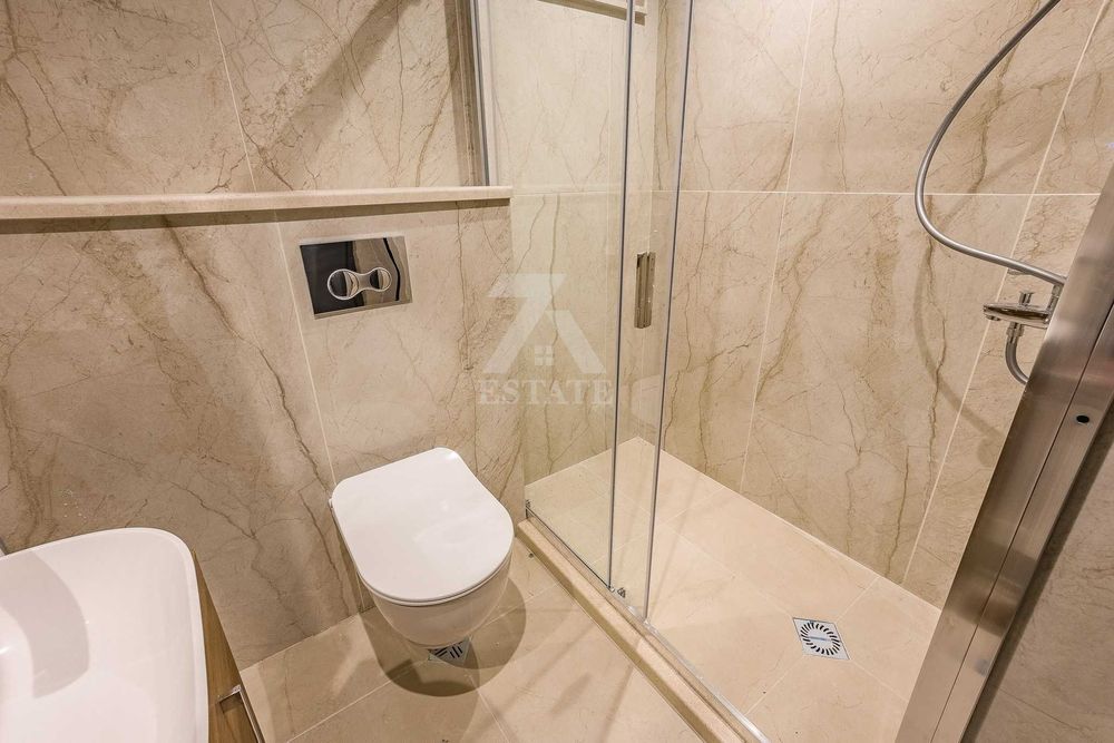 Дава под наем самостоятелна сграда в ж. кв. Лозенец