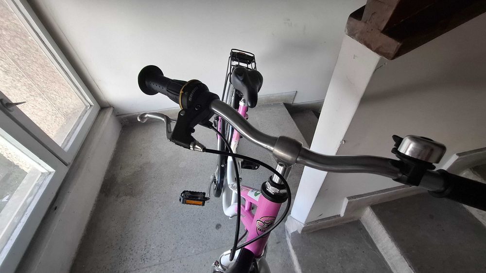 Продавам 2 броя детски велосипеда 24"