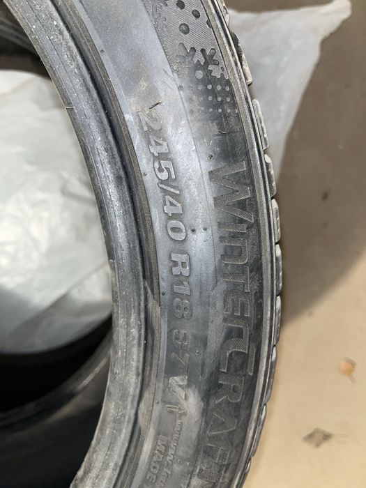 KUMHO Wintercraft R18, 245/40