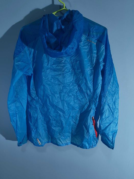 Salomon Ветровка/Дамска М